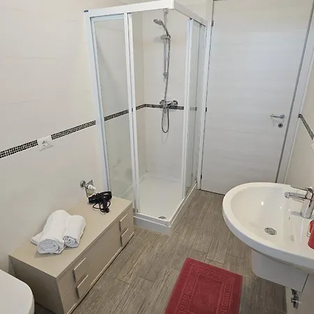 Residenza - Regarda Travel Appartement Pastrengo