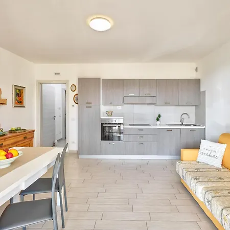 Appartement Residenza - Regarda Travel *