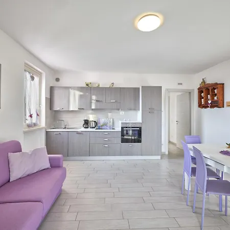 Residenza - Regarda Travel Appartement
