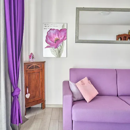 Residenza - Regarda Travel Appartement *