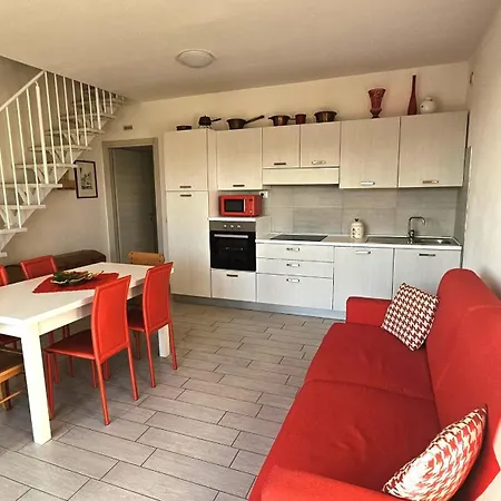 Residenza - Regarda Travel