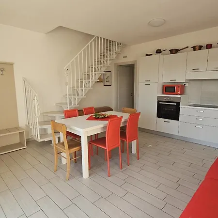 Apartment Residenza - Regarda Travel Pastrengo