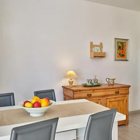Residenza - Regarda Travel شقة
