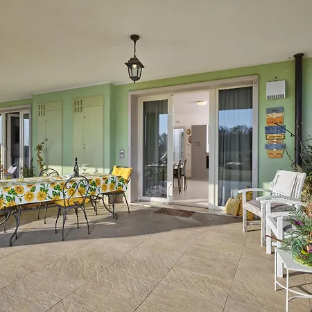 شقة Residenza - Regarda Travel