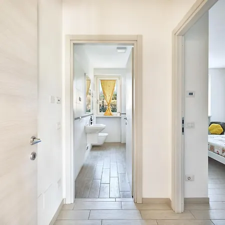 Residenza - Regarda Travel 아파트 *